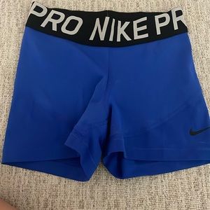 NIKE PRO DRI-FIT short leggings